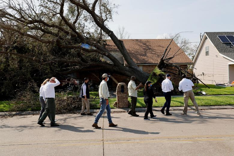 Anh: Tong thong Biden tham bang bi bao “quai vat” Ida tan pha-Hinh-2
