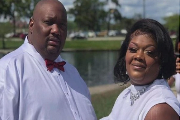 Chan chu tiem vac xin Covid-19, vo chong qua doi cach nhau 8 tieng