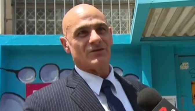 Tarantino thừa nhận với cảnh sát rằng ông ta đã siết cổ bé gái 12 tuổi ở phía sau nhà của cha ông ta sau khi "nỗ lực đòi tiền chuộc" thất bại. Ảnh: 9News. 