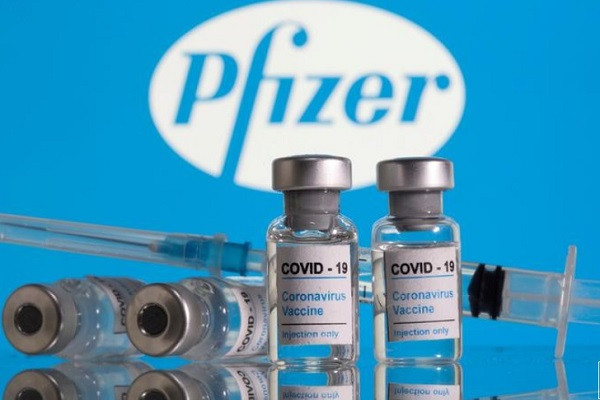Vào ngày 20/9, hãng dược Mỹ Pfizer tuyên bố vắc xin phòng COVID-19 được thiết kế cho trẻ em đã được chứng minh là an toàn và còn mang lại phản ứng miễn dịch mạnh mẽ ở trẻ em trong độ tuổi 5-11, một tháng sau khi tiêm liều thứ hai.