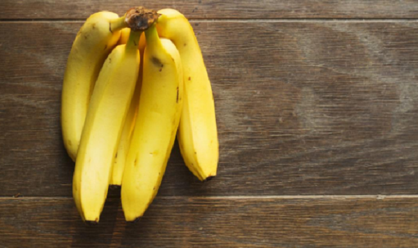 Giúp xương chắc khỏe hơn: Lượng kali trong chuối khiến loại trái cây này trở thành lựa chọn tuyệt vời cho những ai muốn có bộ xương chắc khỏe.