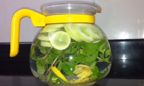 Nước uống giảm mỡ bụng.