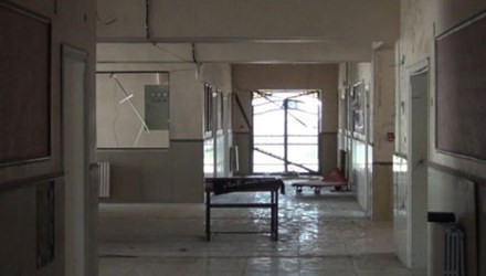 Mo xe co may bat coc tong tien cua phien quan IS