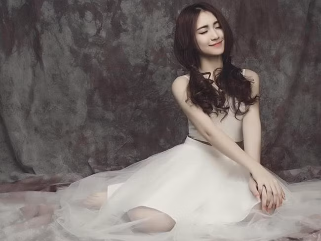 Bo 3 nguoi tinh tin don hot nhat showbiz Viet hien nay-Hinh-10