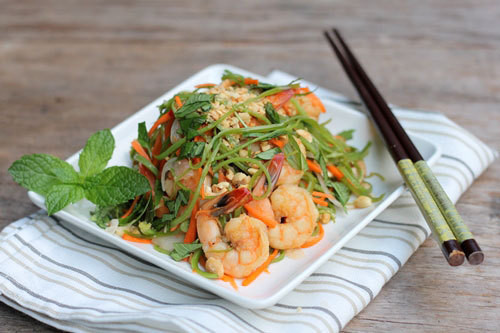 Nộm rau muống tôm. Ảnh: Internet.
