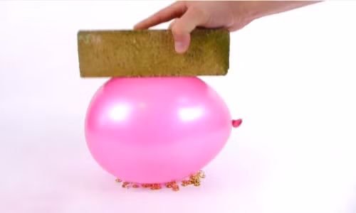 Thí nghiệm vui với bóng bay.