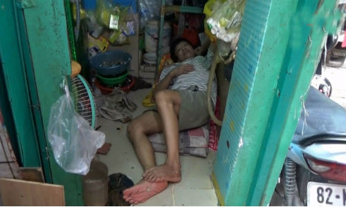 Căn nhà siêu chật hẹp của gia đình ông Mỹ.