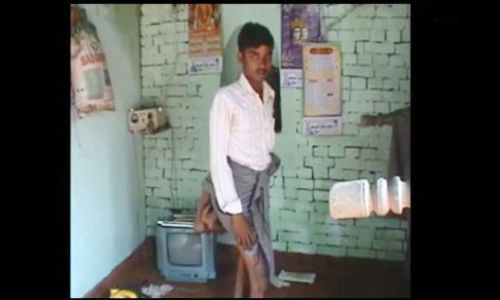 “Chàng trai 4 chân” Arun Rajput.