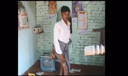 “Chàng trai 4 chân” Arun Rajput.