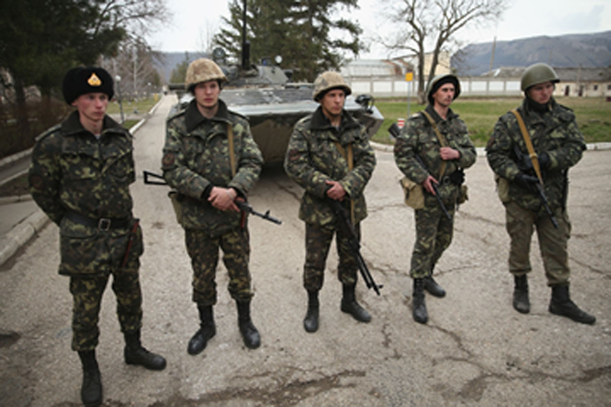 Tuy nhiên 10,5% người dân Ukraine tham gia cuộc khảo sát có quan điểm ngược lại. Họ tin chắc rằng nếu một cuộc chiến thực sự nổ ra thì Liên bang Nga sẽ giành chiến thắng.