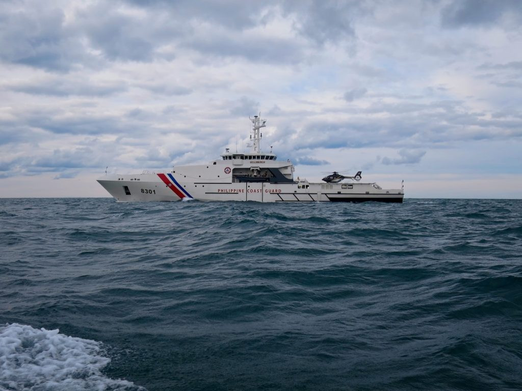 Theo hợp đồng được ký vào năm 2014 giữa OCEA và Philippines để cung cấp 5 tàu phục vụ mục đích dân sự, với các dịch vụ hỗ trợ hậu cần đi kèm gồm 4 tàu tuần tra nhanh loại 24 m OCEA FPB 72 MKII và 1 tàu tuần tra xa bờ loại 84 m OPV 270. Ảnh: Gabriela Silang trong thử nghiệm trên biển( OCEA).