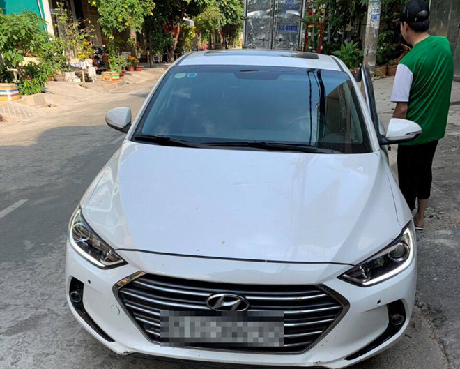 Nam Viet kieu bi cuop tui xach chua 1 ty khi di chuc Tet