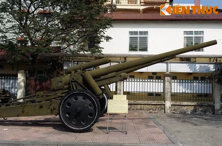 Được thiết kế theo công nghệ của những năm 1930 nên không lạ khi A19 122mm có kích cỡ rất lớn nếu so với kiểu pháo cùng cỡ nòng được phát triển khoảng 10-20 năm sau đó.