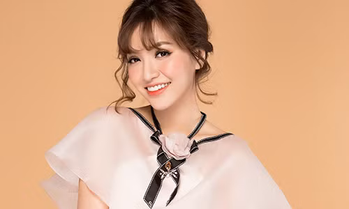 Son Tung M-TP cung dan sao “khung” bieu dien trong ban ket HHHV VN-Hinh-4