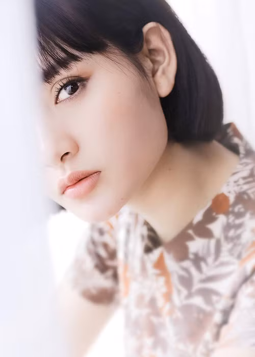 Hiền Hồ - bạn gái cũ của Soobin Hoàng Sơn viết trên trang cá nhân: “Biết đang đi sai đường thì nhanh nhanh mà rẽ hướng khác”.