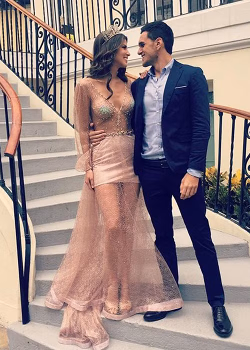 Maria từng viết về bạn trai. “Em rất biết ơn khi có anh trong đời. Cảm ơn anh đã ủng hộ mọi việc em làm và chia sẻ những khoảnh khắc tuyệt vời với em”.