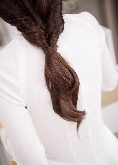  Lễ ăn hỏi của Hoa hậu Đặng Thu Thảo và doanh nhân Trung Tín được tổ chức bí mật bởi đôi uyên ương đều rất kín tiếng.