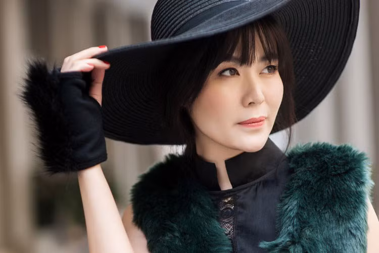 Hoa hậu Việt Nam 1994 hiện có sự nghiệp ngày càng thành công. Cô kinh doanh, làm người mẫu, dẫn chương trình. Ở tuổi 41, Thu Thủy đã có được sự an nhiên sau những thăng trầm của cuộc đời. Ảnh: Lê Tuấn Anh