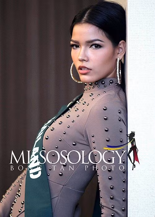 Đại diện Thái Lan - Paweensuda Drouin có kỹ năng giao tiếp tốt và vẻ ngoài quyến rũ. Missosology cho rằng cô sẽ về thứ 2 chung cuộc. Ảnh: Missosology