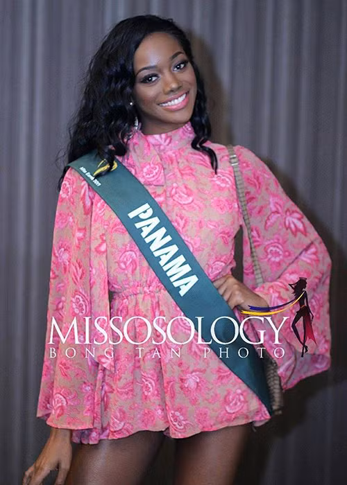 Người đẹp được dự đoán giành vương miện là đại diện Panama - Erika Parker. Tại bữa tiệc chào mừng, cô là thí sinh gây ấn tượng nhất về phong cách. Ảnh: Missosology
