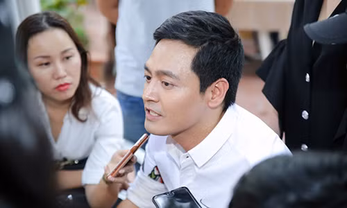 Tin don MC Phan Anh bi cam song la co that