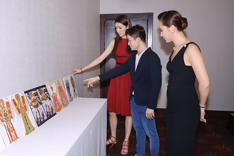 Ban giám khảo cân nhắc kết quả dựa trên các tiêu chí về sự sáng tạo, phù hợp văn hóa Việt Nam và quan trọng tác phẩm thể hiện được sự nổi bật, ngôn ngữ văn hóa dân tộc khi được đại diện Việt Nam mang theo chinh chiến tại đấu trường sắc đẹp quốc tế.