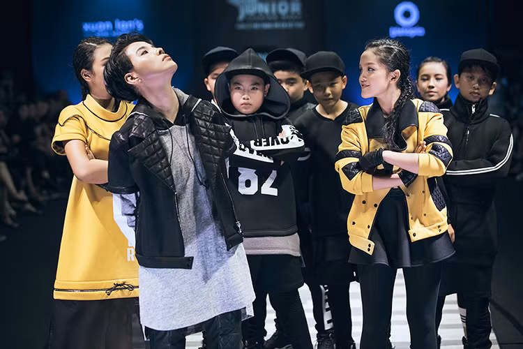 “Dù sau Birthday Concert ngày 14/10 còn khá mệt, nhưng Tường nghĩ concert là chuyện của mình còn các bé cần có cơ hội để mở mang tầm mắt và trưởng thành hơn”, cô chia sẻ.