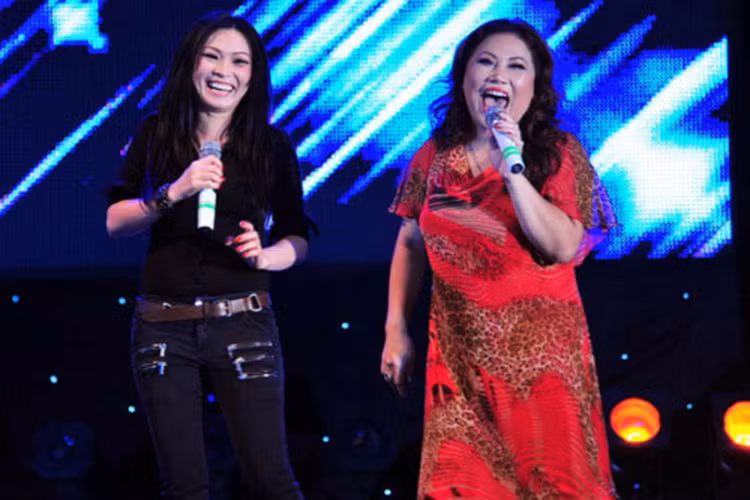 Tháng 5/2014, tham gia liveshow của Quang Hà, Siu Black bất ngờ tuyên bố trong showbiz không ai là bạn. Chia sẻ dấy lên nghi vấn tình bạn giữa cô và Phương Thanh rạn nứt. Ảnh: Khám phá