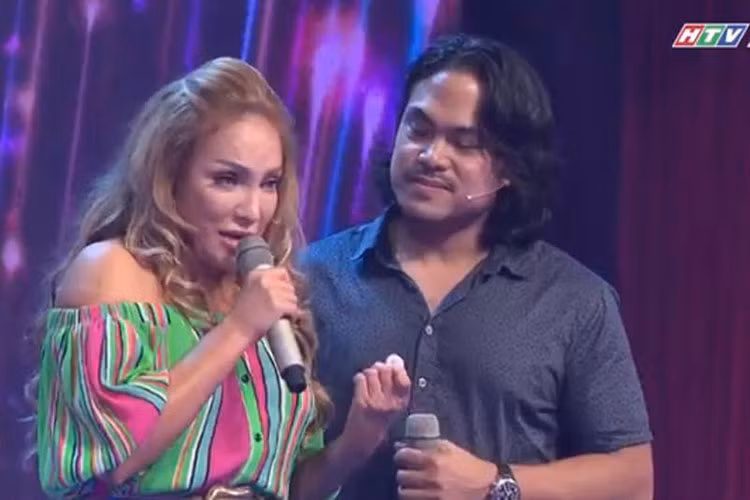 Thanh Hà chia sẻ sau khi được bạn trai cầu hôn lần thứ 4: “Từ chối quài .... lỡ ảnh bỏ mình luôn thì sao... Không ai được giành của chế”.