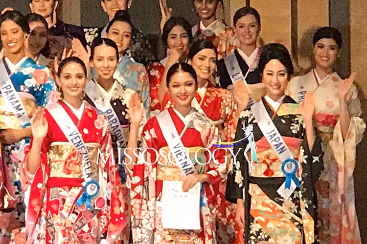 Tại Hoa hậu Quốc tế 2016, đại diện Việt Nam Phương Linh cũng đoạt giải “Đại sứ du lịch” giống Thùy Dung. Ảnh: Missosology