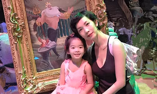 Xuan Lan cay dang ke chuyen cha be Tho choi tu con-Hinh-2