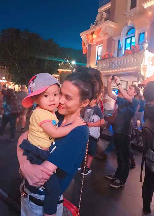 Thụy Anh và Thanh Thảo đều nhấn nút thích cho các bình luận chúc mừng Thụy Anh đã tìm được bến đỗ hạnh phúc.