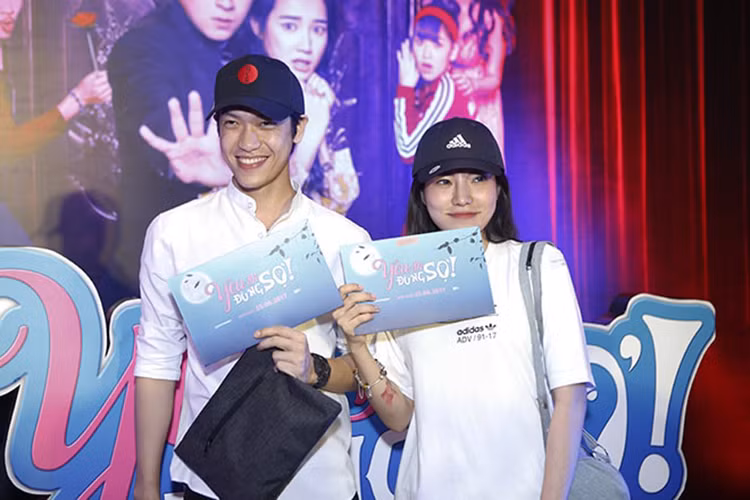 Sau những sóng gió đời tư, Lý Phương Châu hiện có cuộc sống đầy bình yên bên con gái và tình yêu ngọt ngào của bạn trai Hiền Sến. Ảnh: Dân Việt