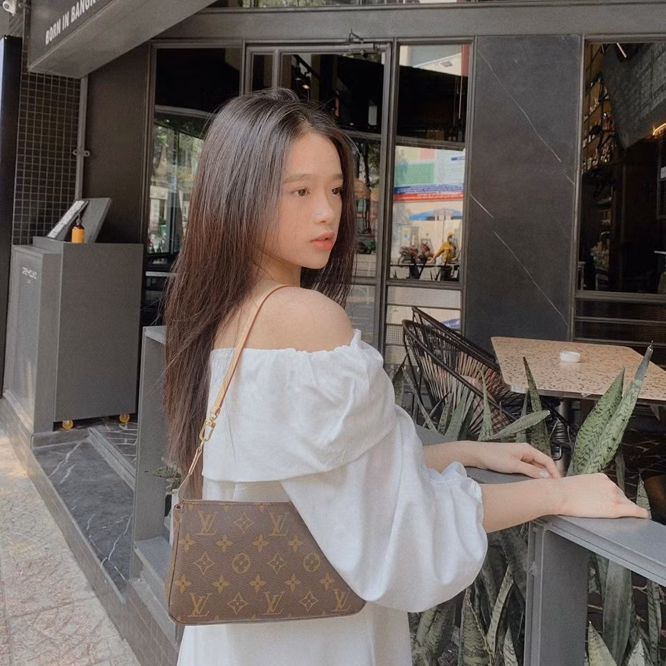 Thời gian gần đây, Linh Ka xuất hiện trong một vài chương trình truyền hình, tham gia với nhiều vai trò khác nhau.