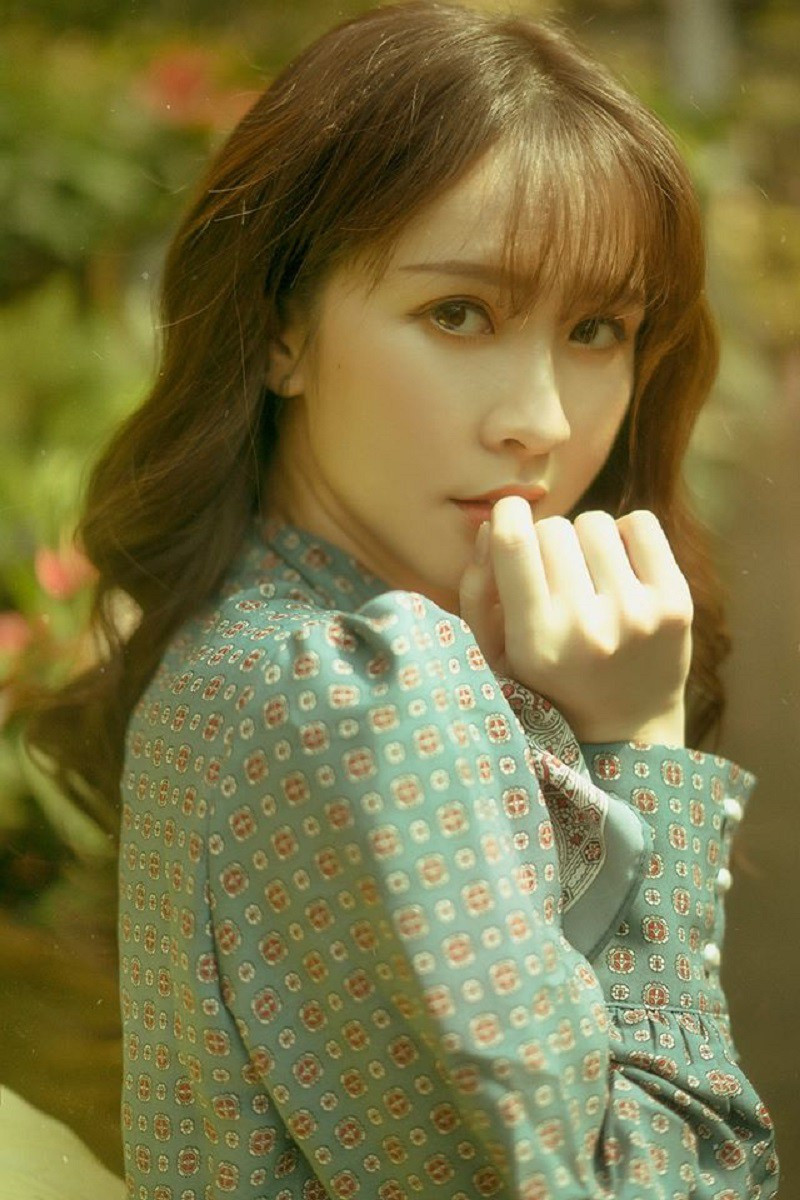 Tính đến thời điểm hiện tại, cặp đôi ViruSs và Ngân ST có hơn 5 năm ở cạnh nhau không quá ồn ào nhưng cũng khá nhiều sóng gió vì những lần hợp – tan.