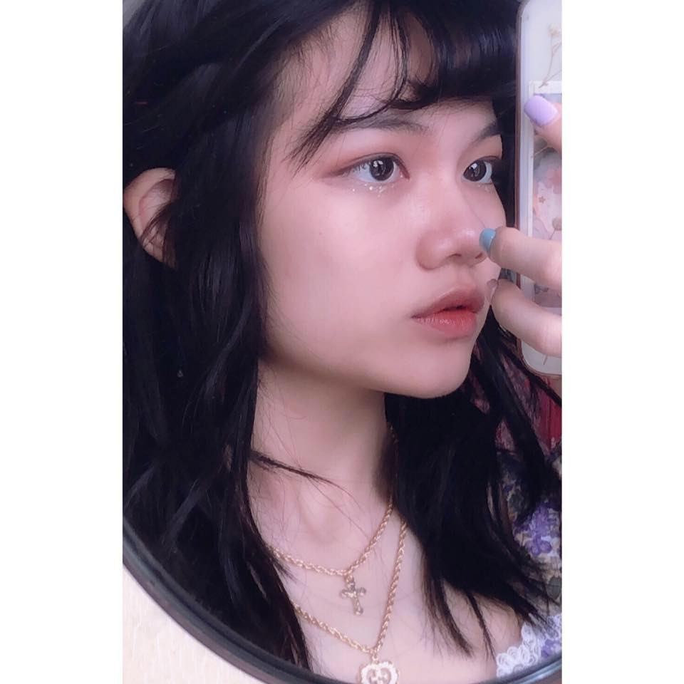 Đặc biệt là góc nghiêng của cô nàng rất giống với người chị nổi tiếng của cô.