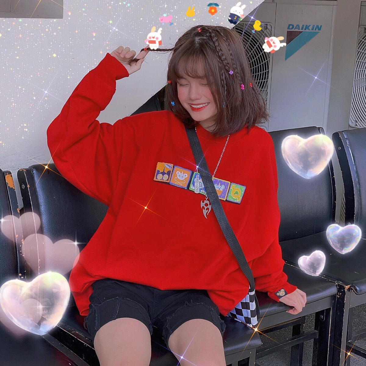 Cô nàng cũng sở hữu vóc dáng rất gì và này nọ.