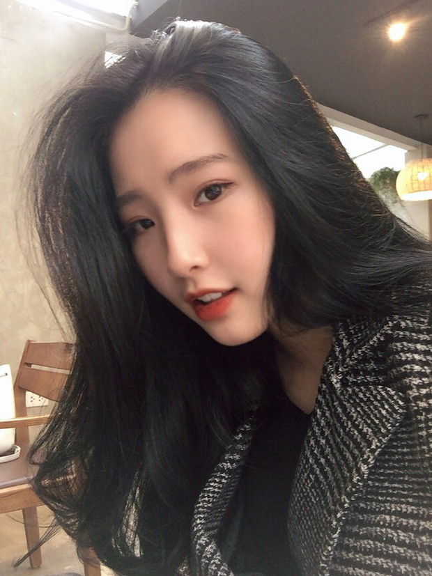 Trên mạng xã hội, Nam Phương được nhiều người dành nhiều lời khen về nhan sắc.