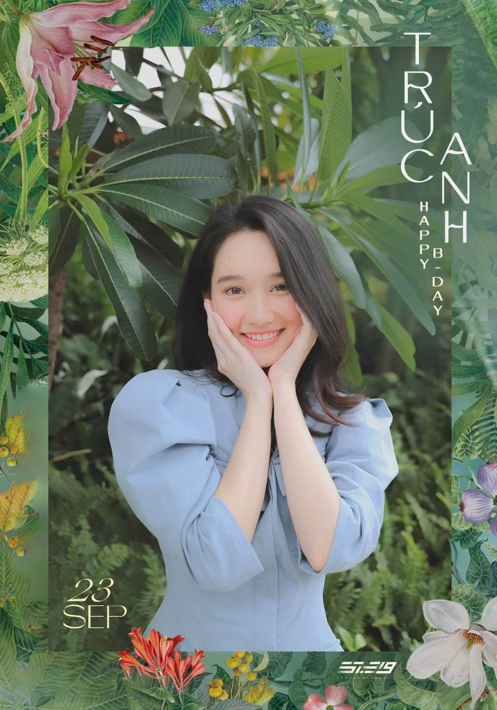 Mới đây, St.319 fanpage đã đăng bài chúc mừng sinh nhật Trúc Anh - hot girl "Mắt biếc", đồng thời chào đón cô nàng đến với đại gia đình mới này.