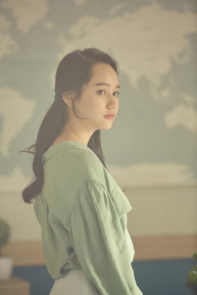 Phong cách thời trang cũng vì thế mà trở nên đột phá, tạo báo hơn hẳn.