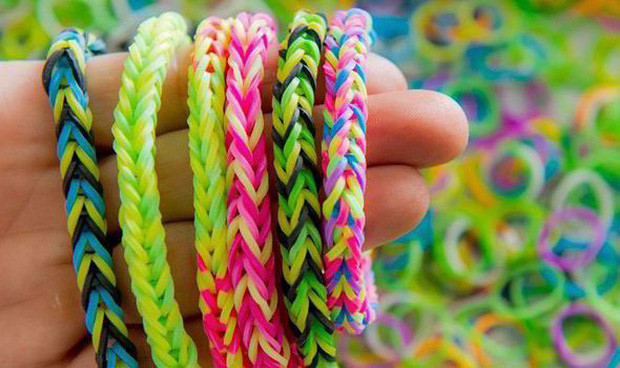 Vòng chun nhiều màu sắc là cả gia tài đối với thế hệ 9x thời đó.