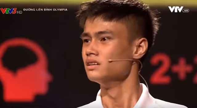 Nhiều bình luận chê bai và cho rằng, nếu tâm trạng thế này sẽ khó tiến sâu vào Đường lên đỉnh Olympia.