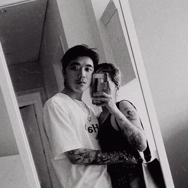 Chỉ sau hơn 50 ngày quay lại, cặp đôi này đã khiến dân tình có một phen bất ngờ với thông tin cầu hôn thành công.