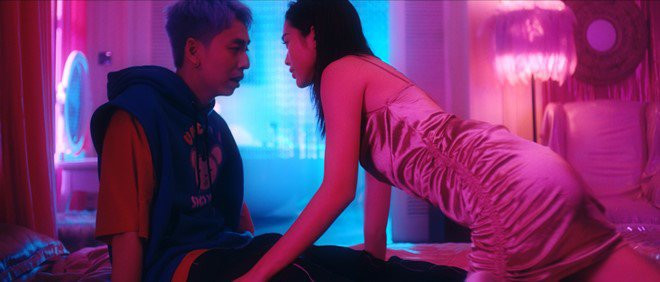 Kết thúc MV Sugar Baby, OSAD quyết định phơi bày mọi sự thật ra ánh sáng.