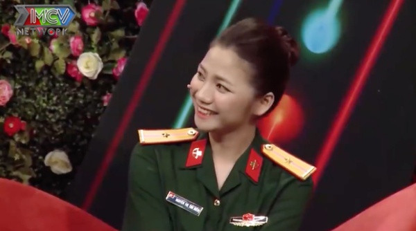 Người đẹp sinh năm 1997 này hiện là thiếu úy tại trạm 77 của Bộ Tư lệnh Đặc công.