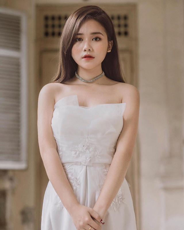 Vân Anh dự định theo học ngành Quản trị kinh doanh nhà hàng khách sạn. Ngoài việc trang bị kiến thức cần thiết, Vân Anh cũng sẽ theo đuổi nghệ thuật.