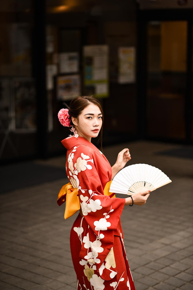 Nhan sắc và vóc dáng mà bất kì cô gái nào cũng ngưỡng mộ của Dương Thu Thảo.