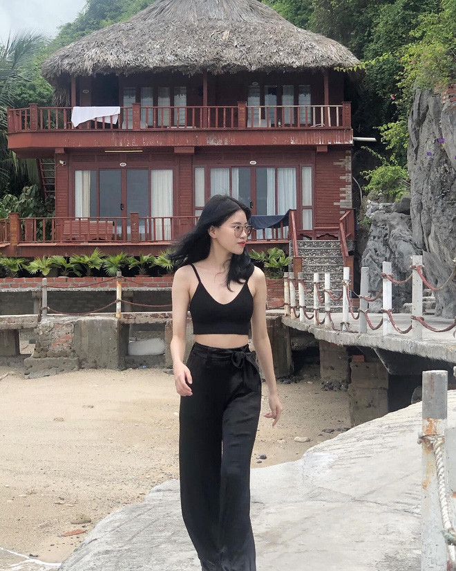 Sau phần thi bùng nổ tại King Of Rap với 4 lượt chọn từ HLV, Pháo tiếp tục nhận được sự chú ý từ dân mạng.