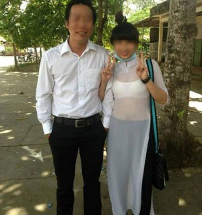 Thay vì diện áo voan thì có lẽ, bạn nên diện áo phông làm bằng vải cotton, đủ để giải nhiệt mà cũng không hề phô phang.