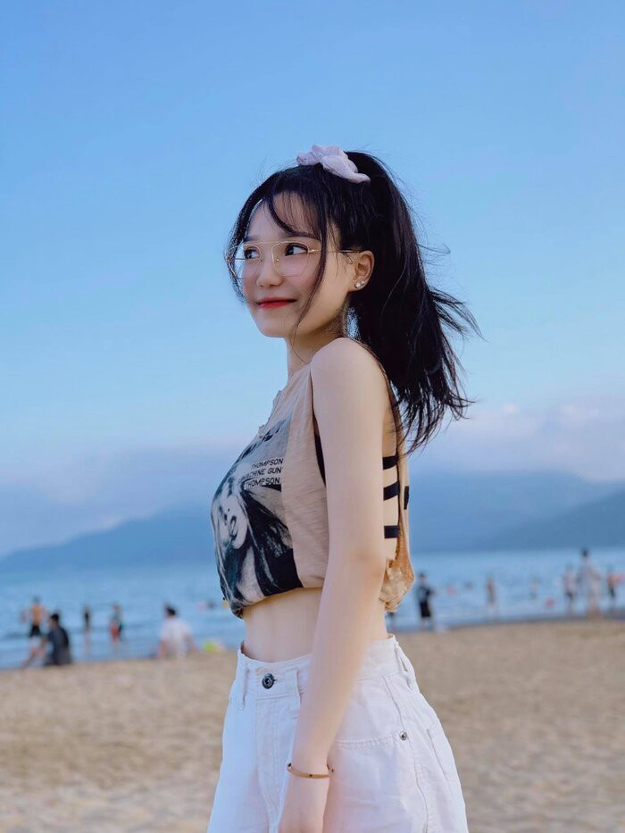 9X hiện sở hữu trang facebook cá nhân hơn hàng chục ngàn lượt theo dõi.